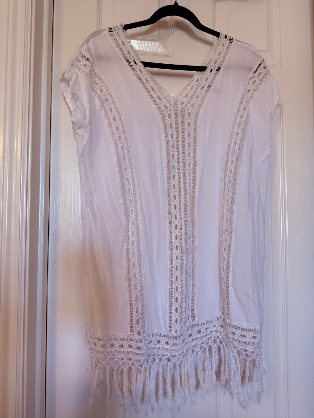 Women’s White Crochet Trim Swim Coverup